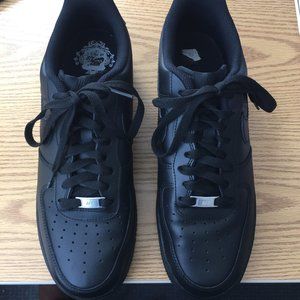 Nike Air Force 1 - size 11 (BLACK)